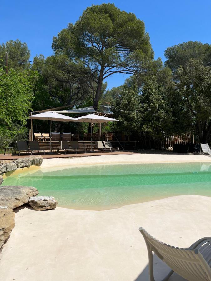 לינה וארוחת בוקר לאמבסק La Bastide Des Grands Chenes מראה חיצוני תמונה